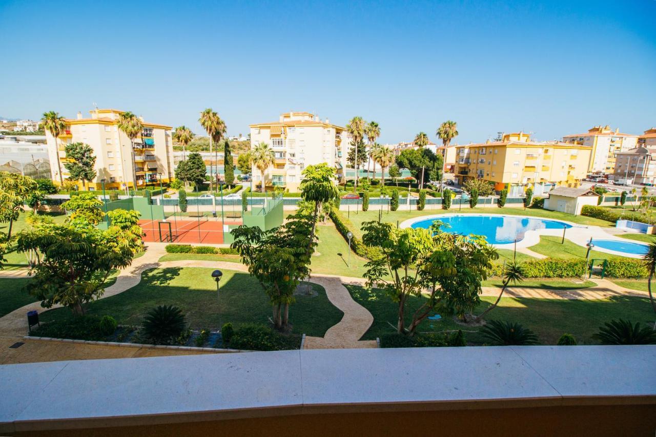 Espectacular residencial en 2a linea Piscina Tenis Algarrobo Costa Exterior foto