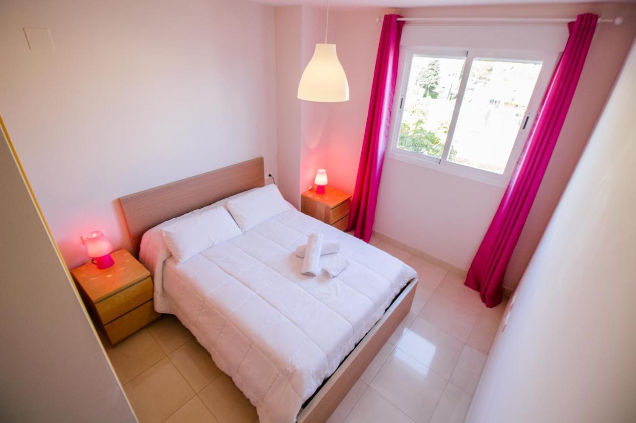 Espectacular residencial en 2a linea Piscina Tenis Algarrobo Costa Exterior foto