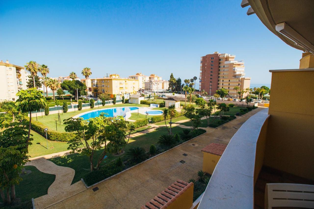 Espectacular residencial en 2a linea Piscina Tenis Algarrobo Costa Exterior foto
